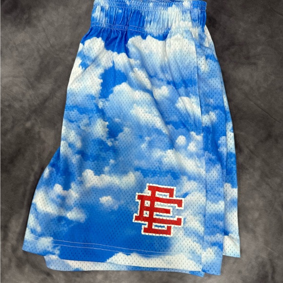 Authentic Eric Emmanuel Shorts Cloud Sky - Picture 3 of 10